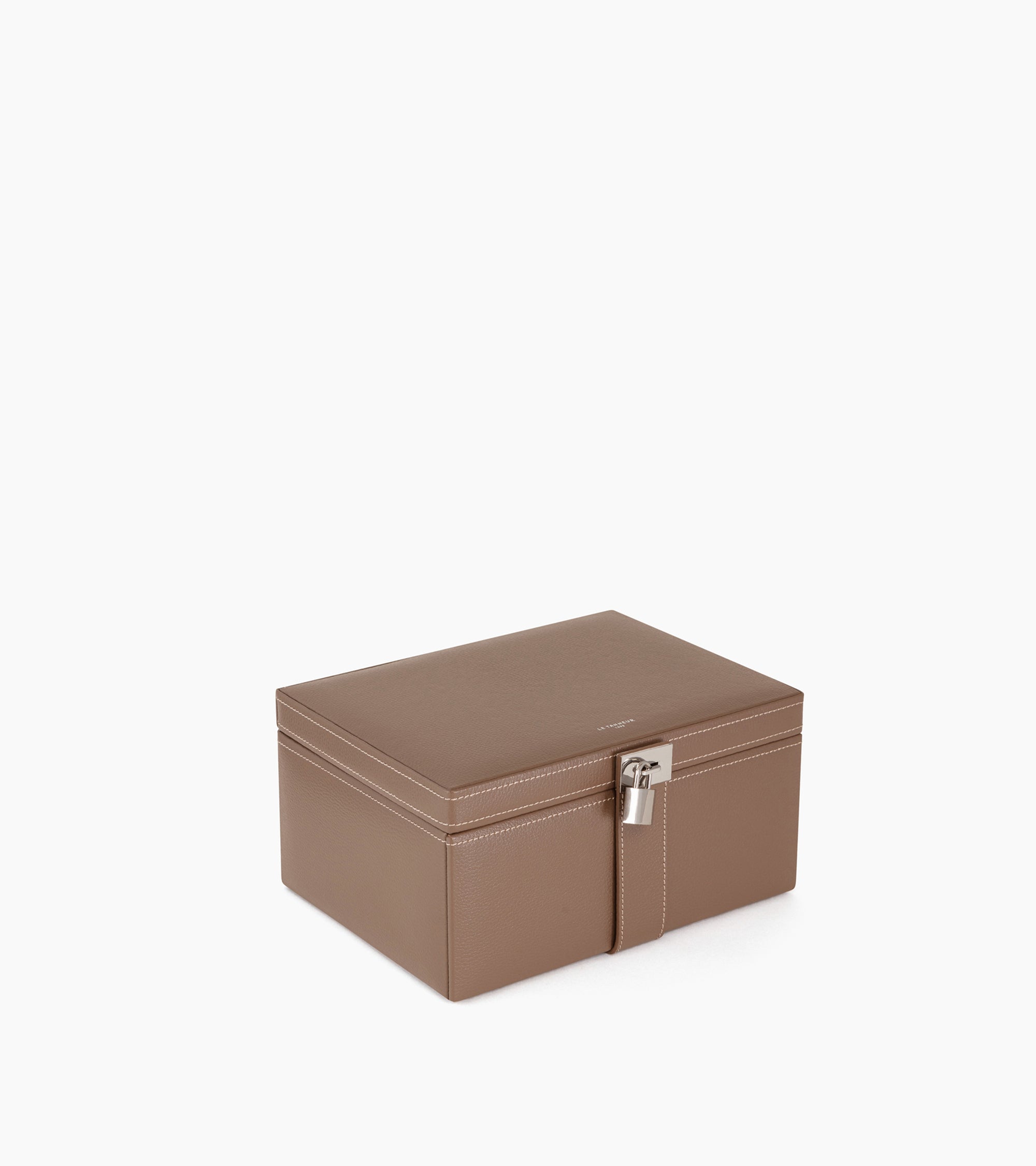 Large jewelry box in leather