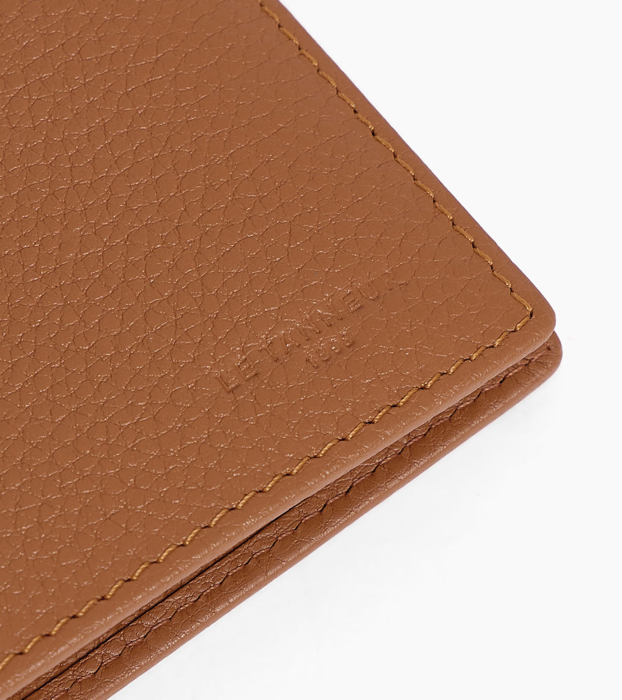 medium-sized, zipped wallet with 2 gussets in grained leather