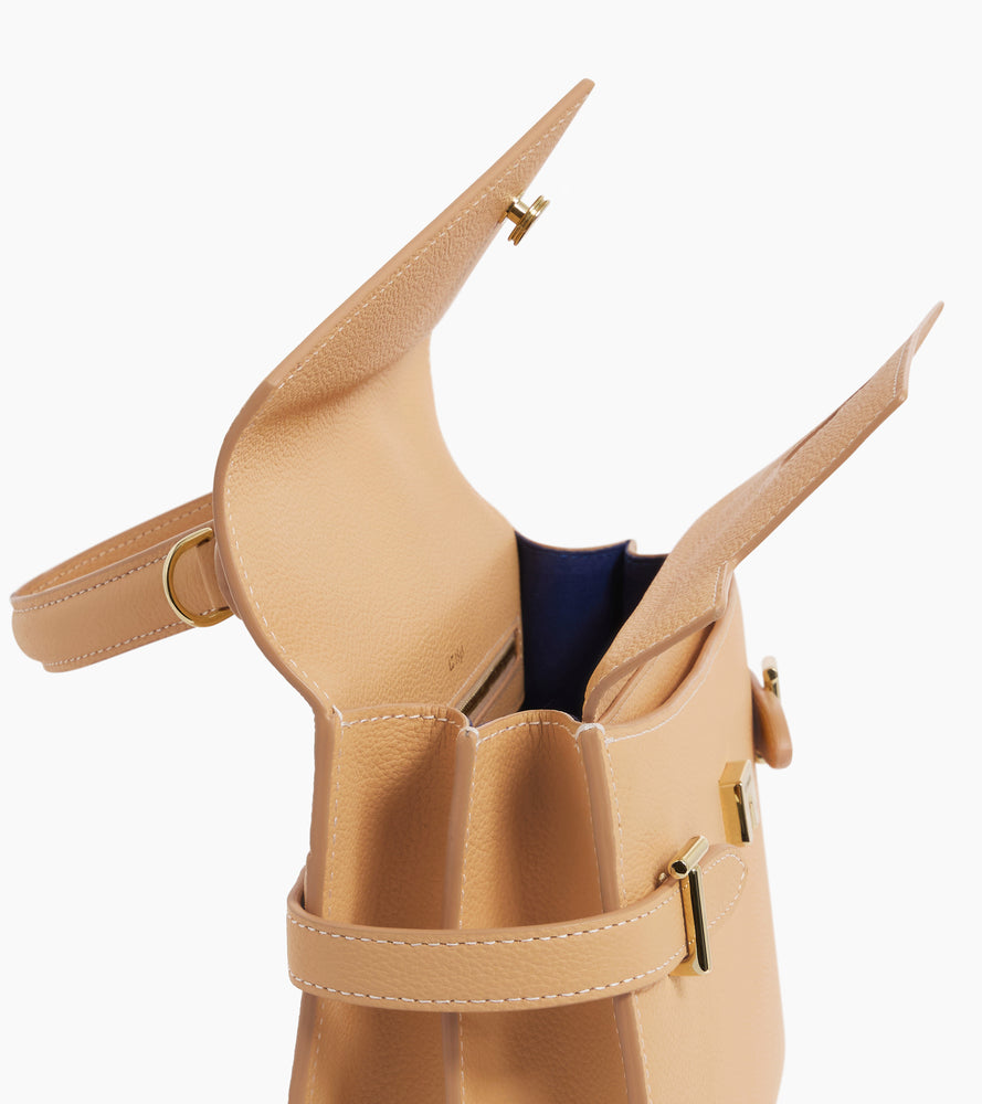 Bolso de mano mediano Emilie de piel texturizada con doble solapa