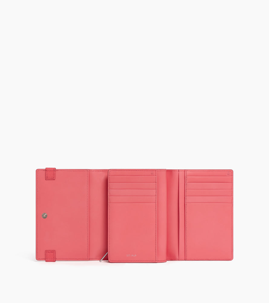 Emilie wallet in signature T leather