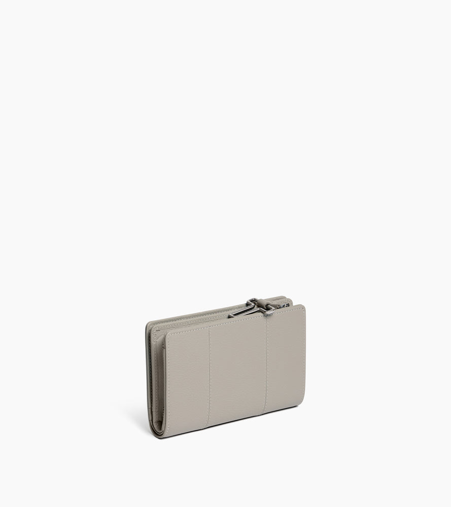 Juliette medium wallet in grained leather