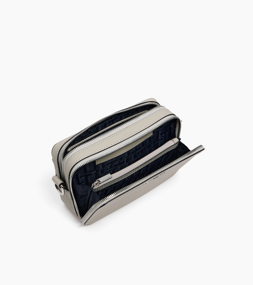 Emile small 2-compartment pouch in signature T leather