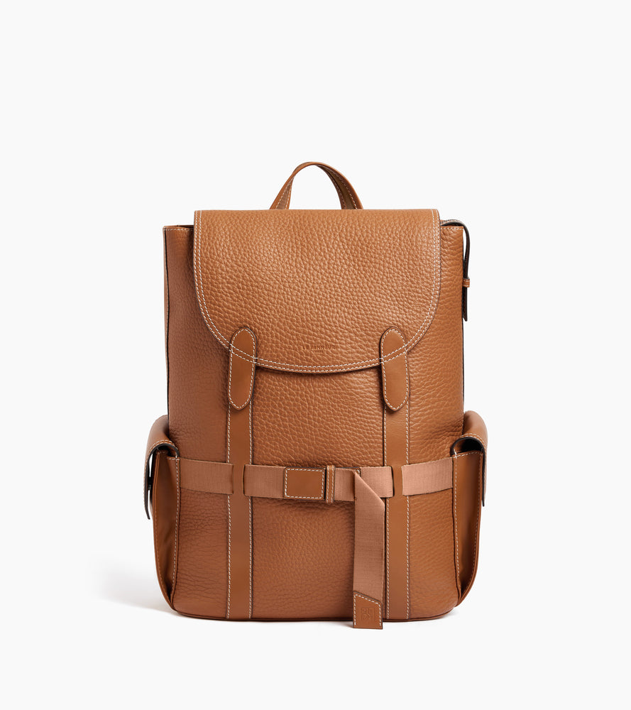 Noah backpack with flap in buffalo grain leather and smooth leather