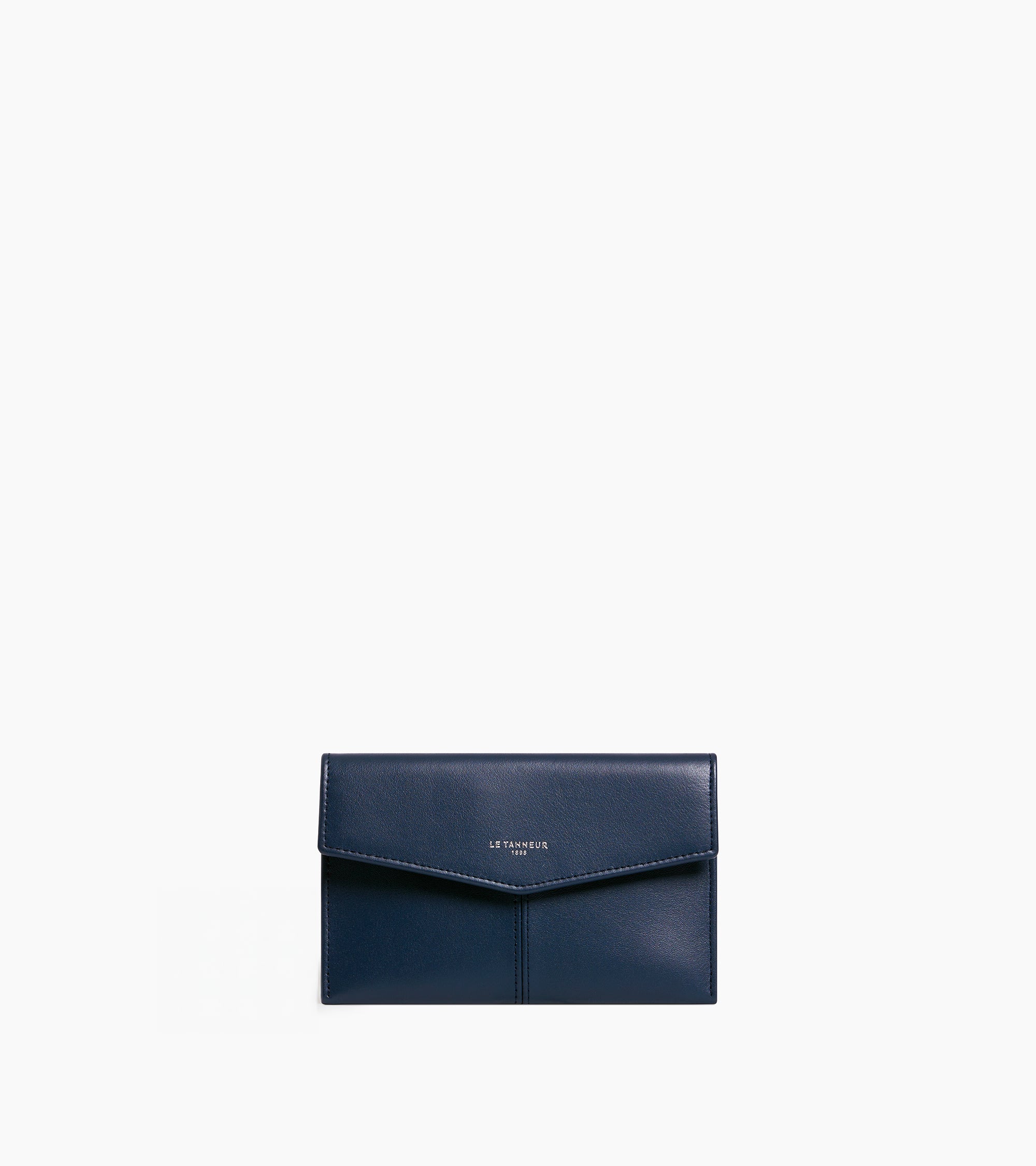 Charlotte medium envelope clutch in smooth leather